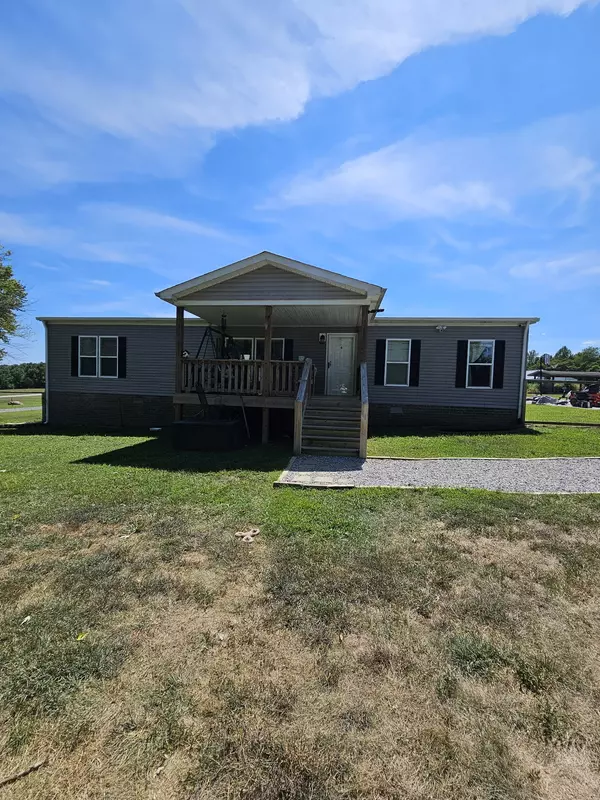 Lafayette, TN 37083,1824 Austin Rd