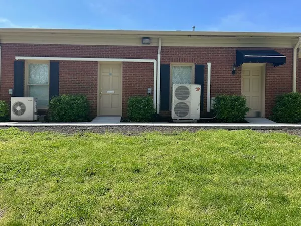 Nashville, TN 37221,8122 Sawyer Brown Rd