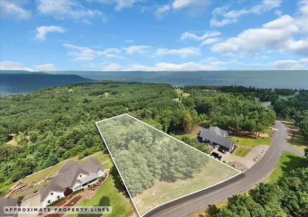 Jasper, TN 37347,440 Lookout View Drive