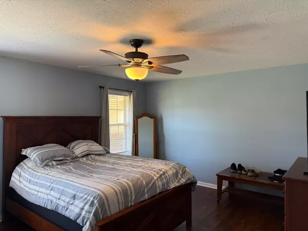 Loretto, TN 38469,110 Kitty Meyer Ln