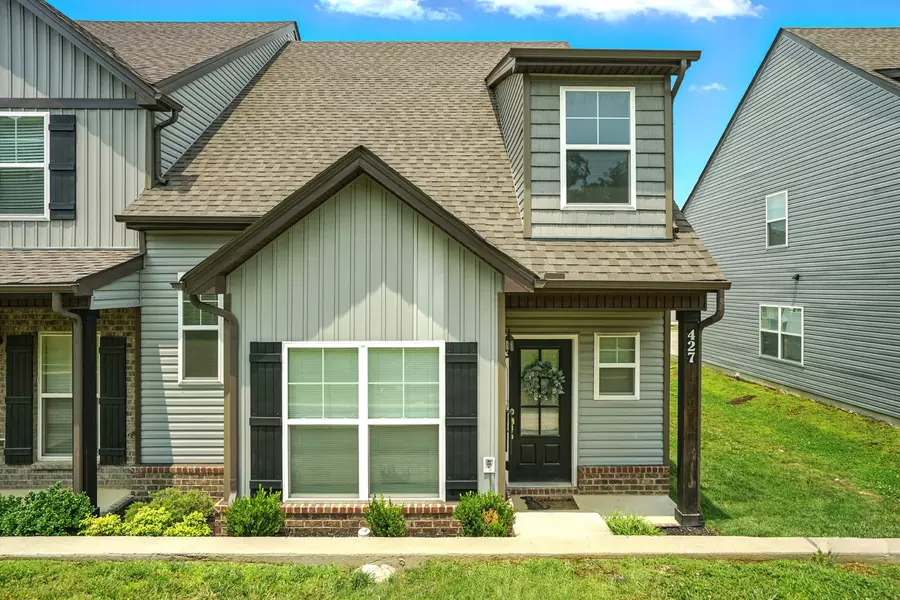 427 Rick McCormick Dr, La Vergne, TN 37086