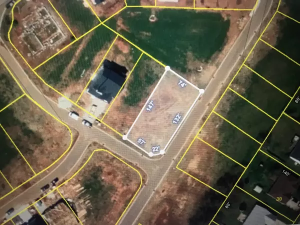 Winchester, TN 37398,443 Canoe Ct