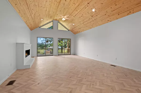 Decaturville, TN 38329,324 Fisherdale Dr