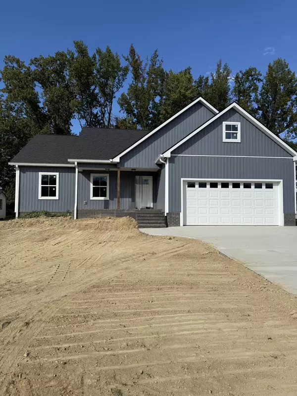 306 Cassie Dr, Lafayette, TN 37083