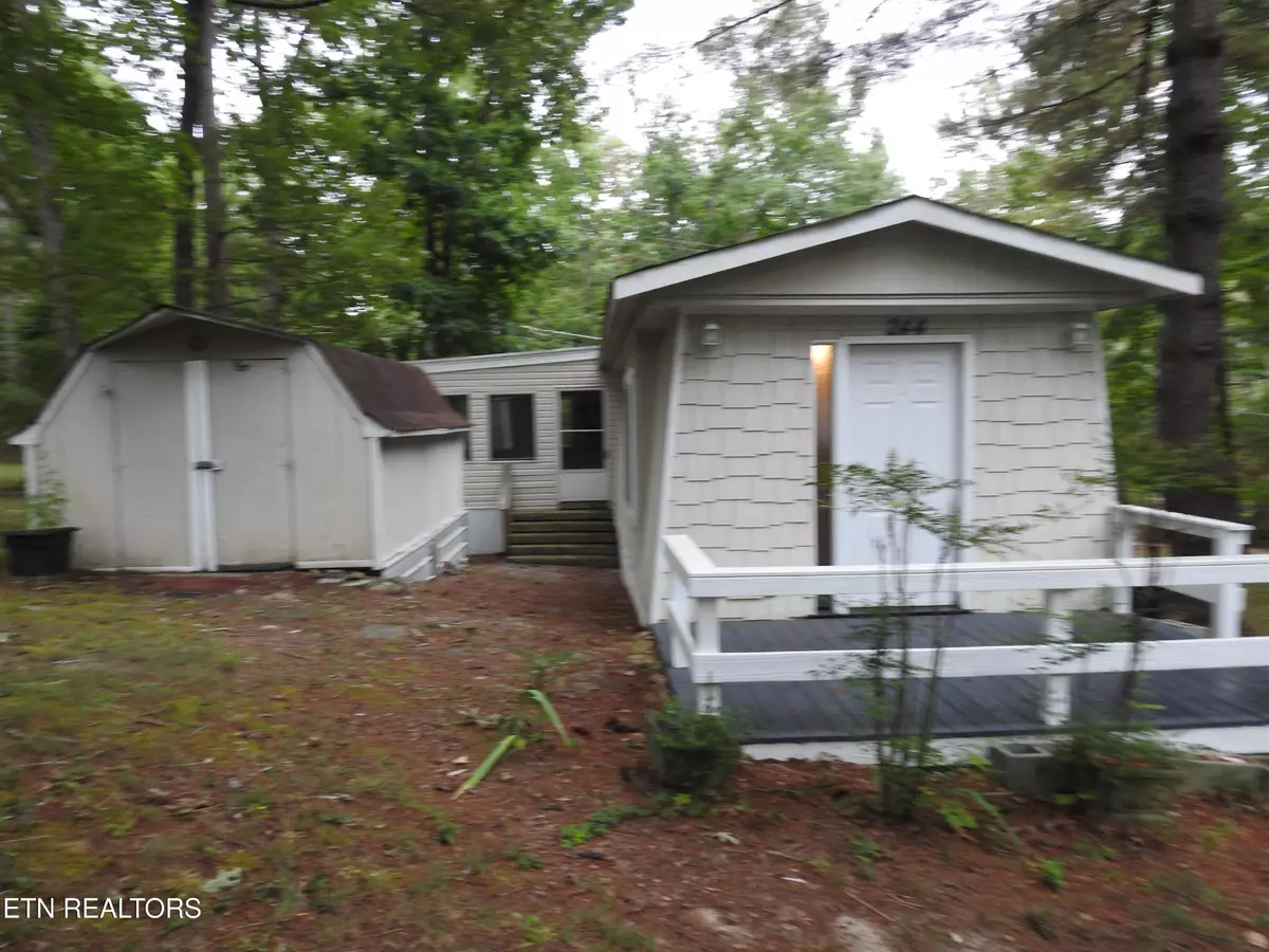 Crossville, TN 38558,244 Rugby Rd