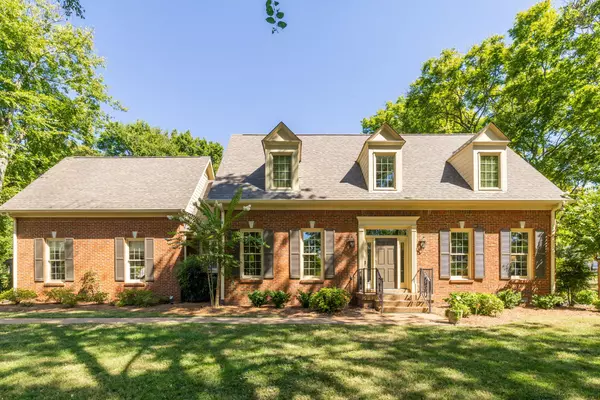 Nashville, TN 37215,3618 Trimble Rd