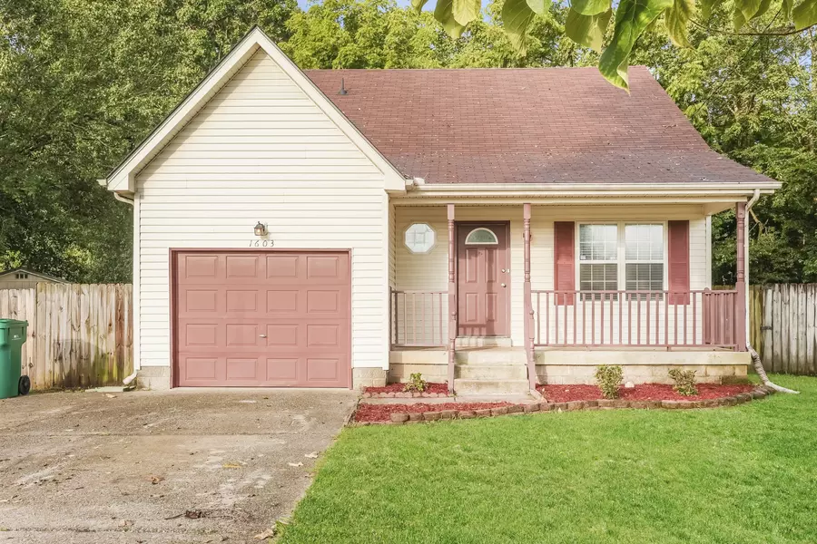 1603 Travelers Rest Ct, La Vergne, TN 37086