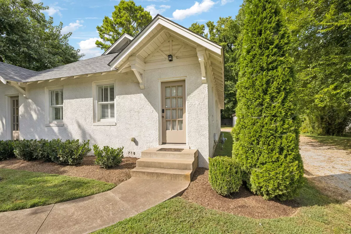 Franklin, TN 37064,111 Old Liberty Pike #B
