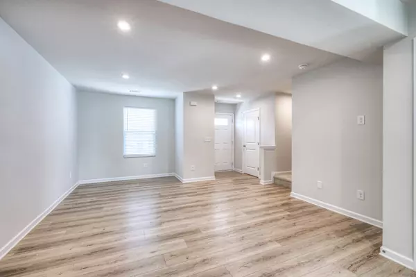 Nashville, TN 37207,2757 Thornton Grove Blvd #127