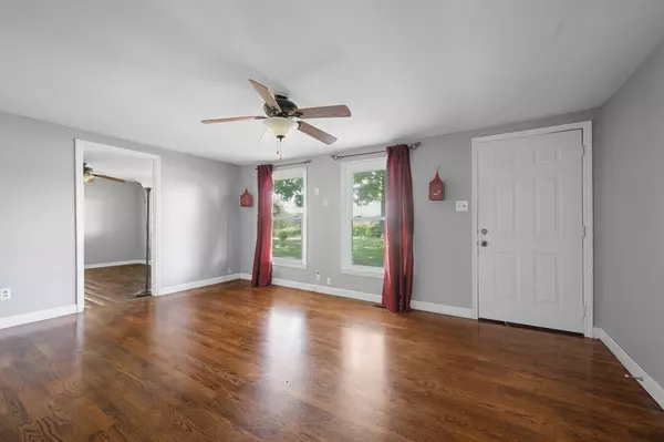 White Bluff, TN 37187,227 Pleasant View Road