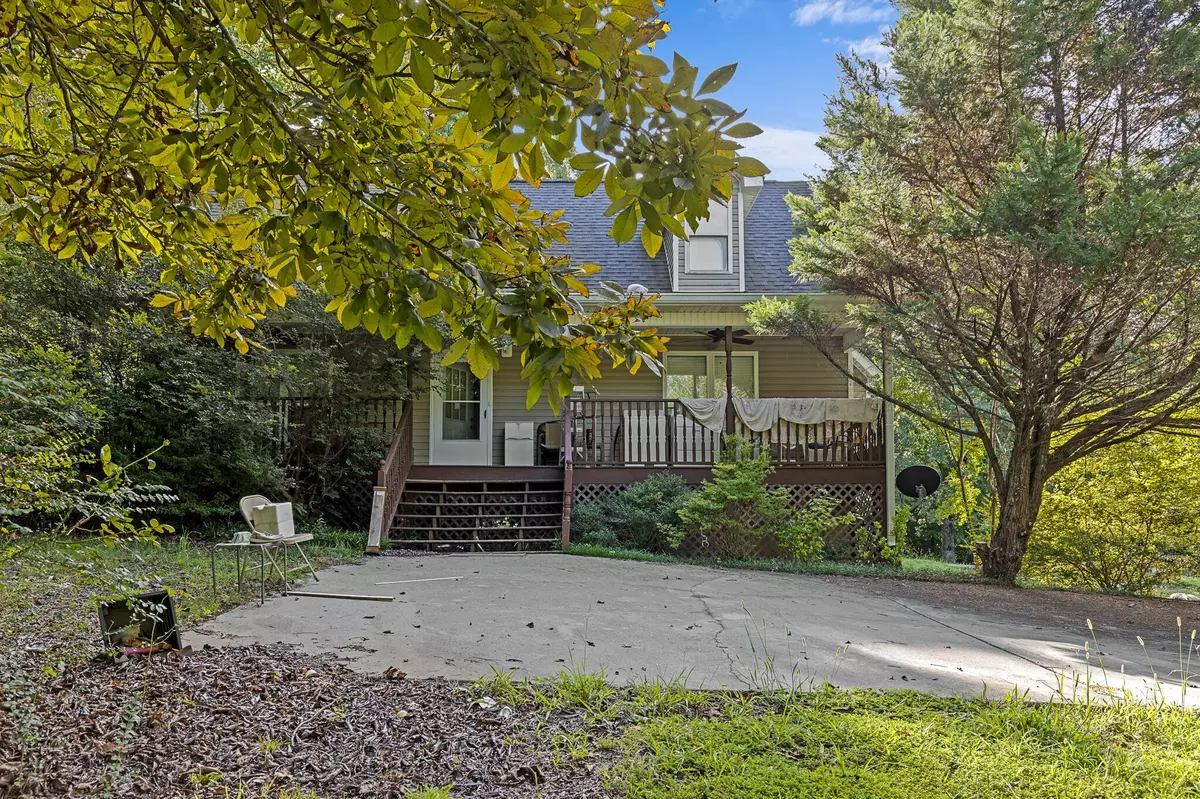 Charleston, TN 37310,1059 Baker Bridge Road #NE