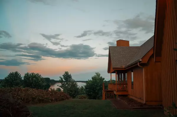 Adamsville, TN 38310,3490 Coffee Landing Rd