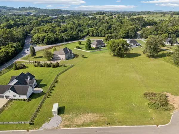 Columbia, TN 38401,1 Heirloom Ln