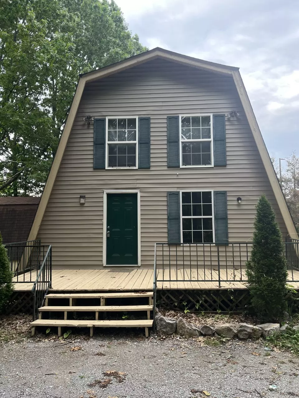 Murfreesboro, TN 37130,1706 Lascassas Pike