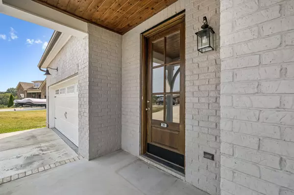 Chapel Hill, TN 37034,2701 Rushmore Dr