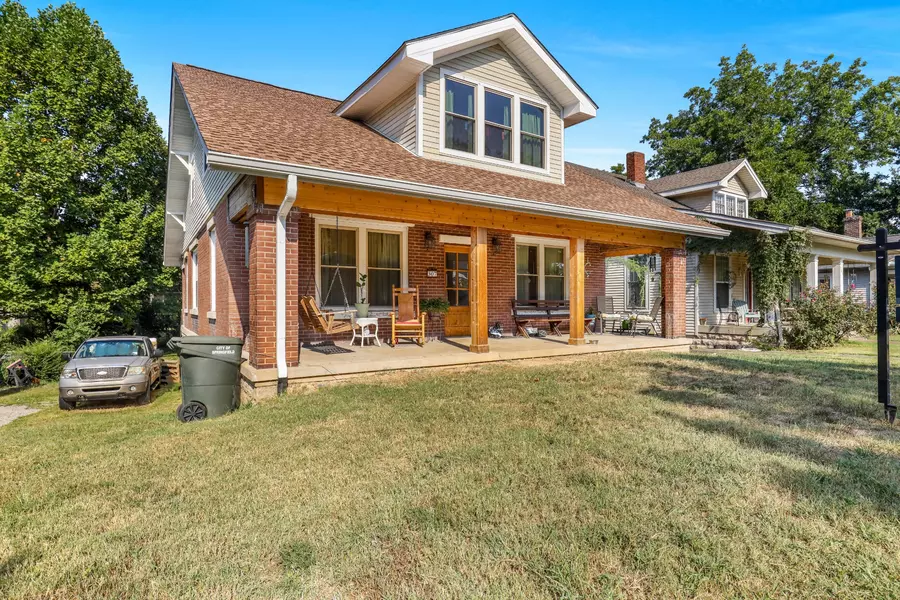 307 Walnut St, Springfield, TN 37172