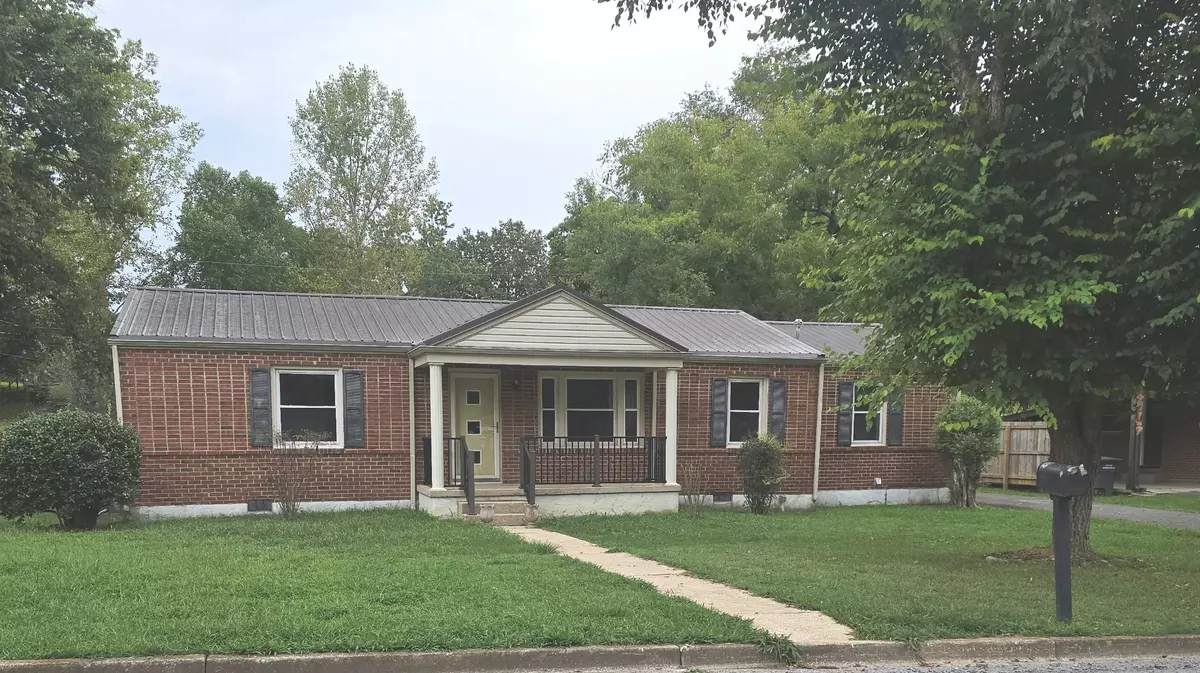 Fayetteville, TN 37334,800 3rd Ave