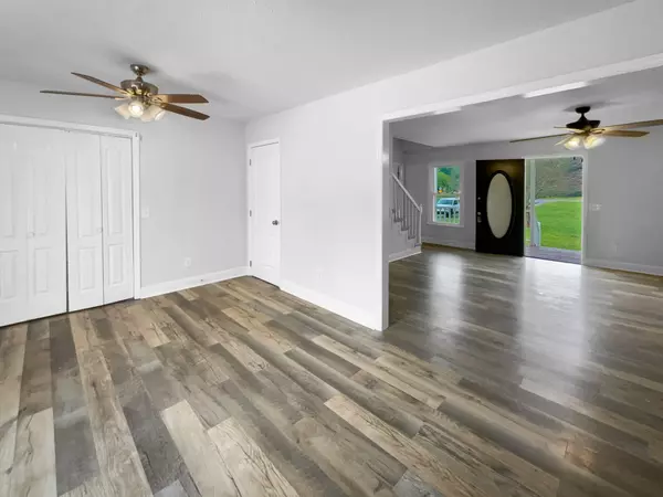 Chapel Hill, TN 37034,4039 Caney Creek Ln