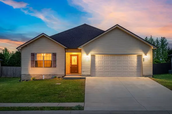 729 Tidwell Dr, Clarksville, TN 37042