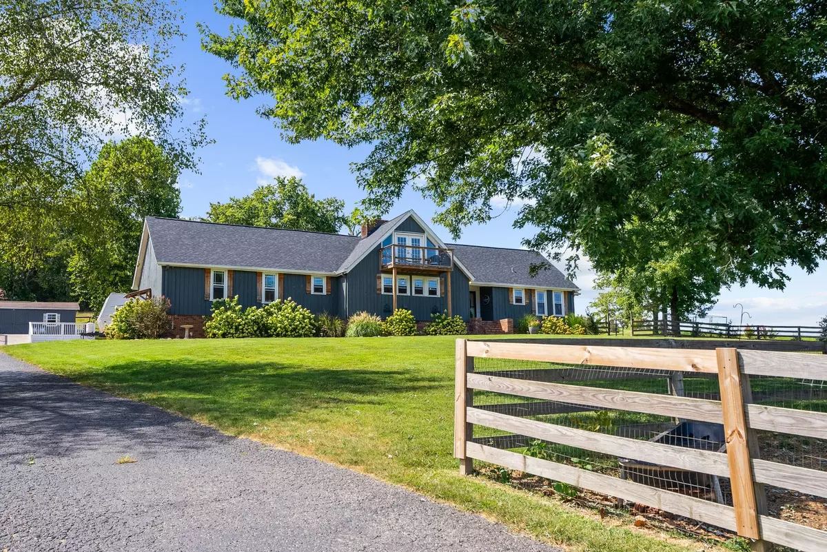 Hendersonville, TN 37075,1633 Saundersville Rd