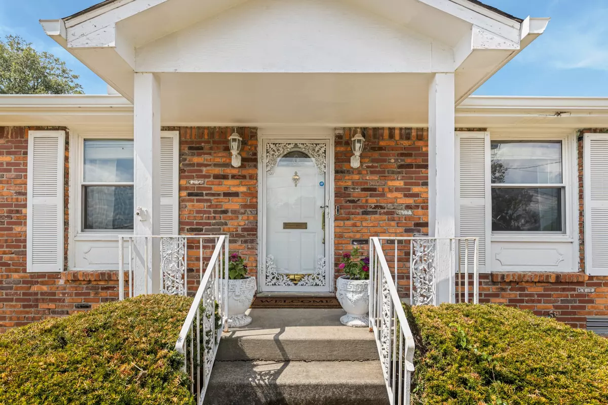 Nashville, TN 37207,3849 Woodward Dr