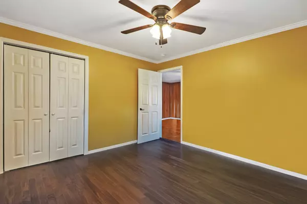 Spencer, TN 38585,9 Templeton St