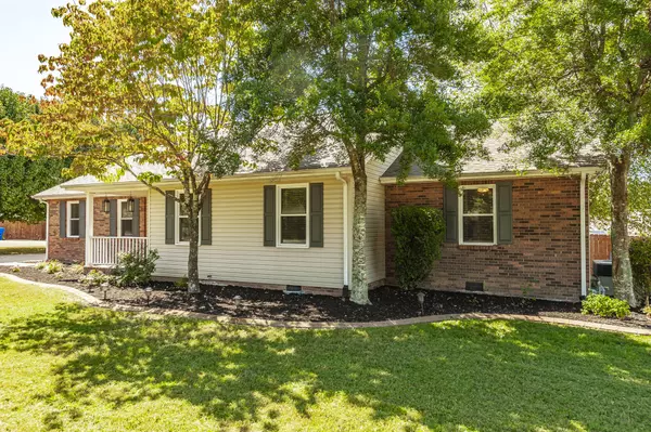 White House, TN 37188,402 Cedar Brook Dr