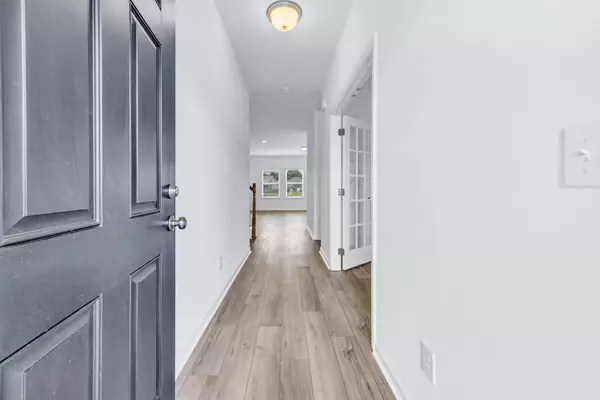 Clarksville, TN 37043,1396 English Oak Dr