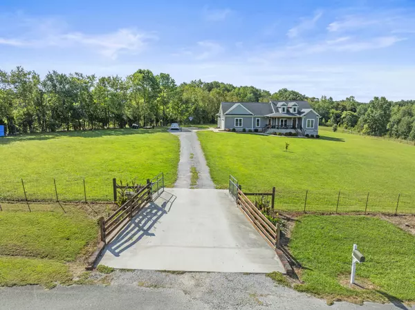 Belvidere, TN 37306,937 Neal Rd