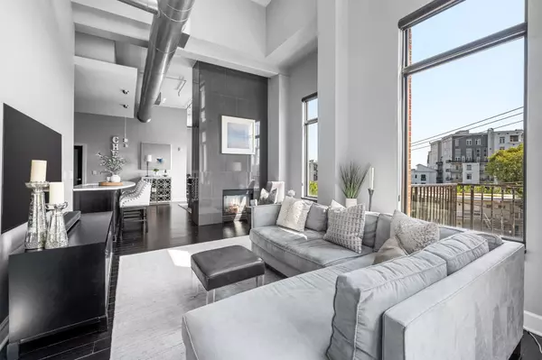 205 31st Ave #N #310, Nashville, TN 37203