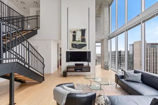 301 Demonbreun St #2016, Nashville, TN 37201