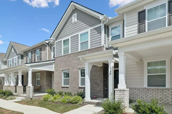 2746 Fordham St, Columbia, TN 38401