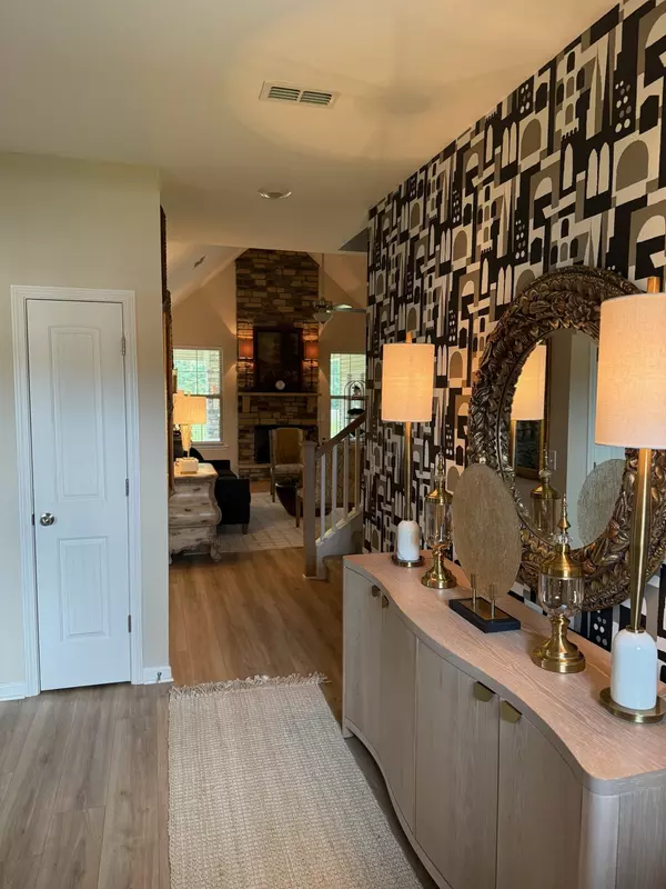 Tullahoma, TN 37388,34 Stillwater Way