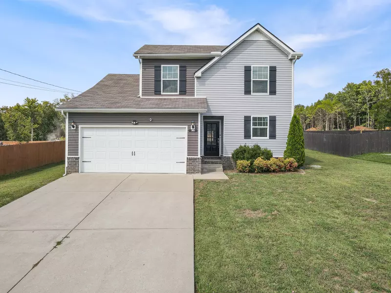 303 Amit St, La Vergne, TN 37086