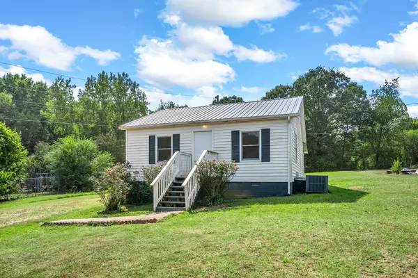 Clarksville, TN 37040,2076 Hilltop View Rd