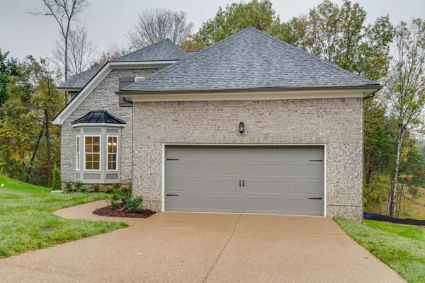 Hendersonville, TN 37075,10 Elissa Place
