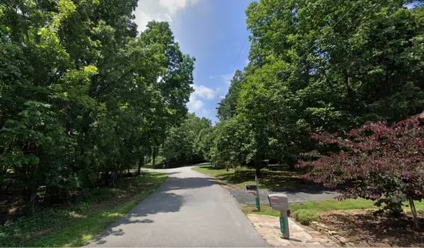 Crossville, TN 38558,151 Baltusrol Rd