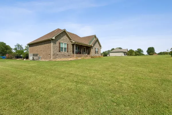 Lafayette, TN 37083,265 Evans Rd