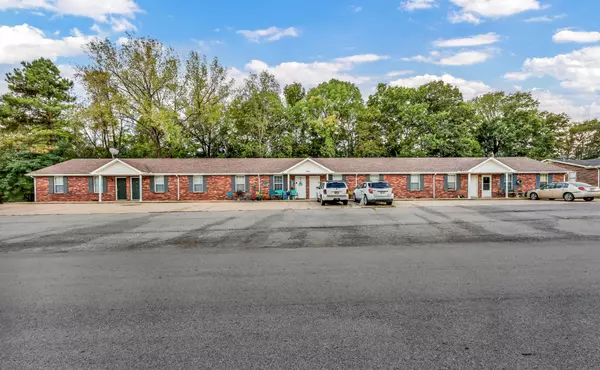 Clarksville, TN 37042,348 Dupuis Dr