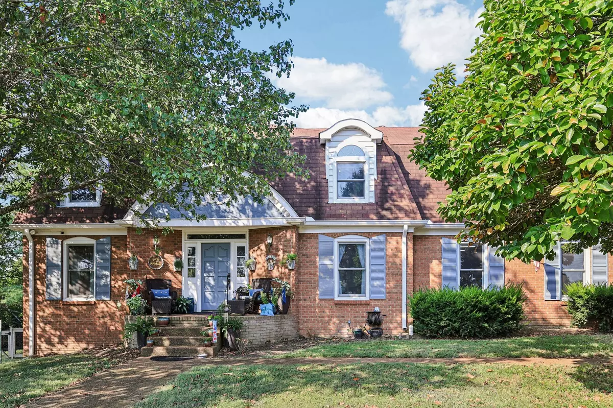 Goodlettsville, TN 37072,292 Highland Heights Dr