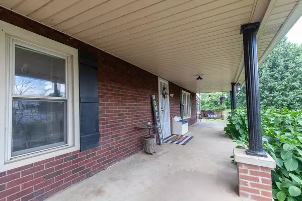 Spencer, TN 38585,815 Old McMinnville St