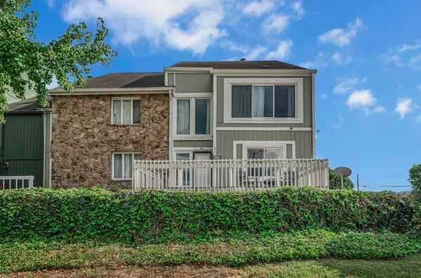 Hermitage, TN 37076,200 Raintree Dr