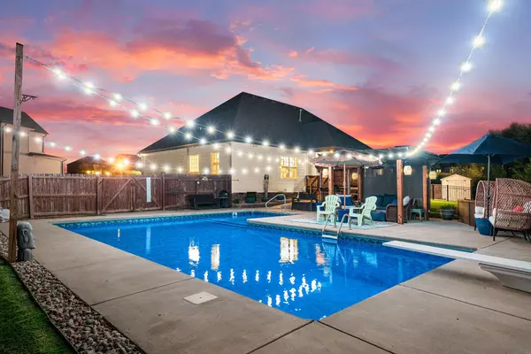 113 Merle Ct, Clarksville, TN 37043