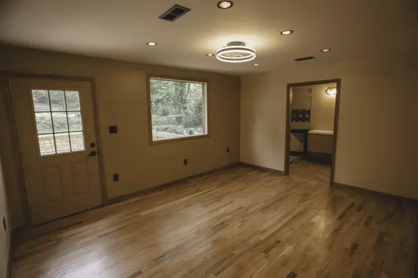 Columbia, TN 38401,310 E 15th St