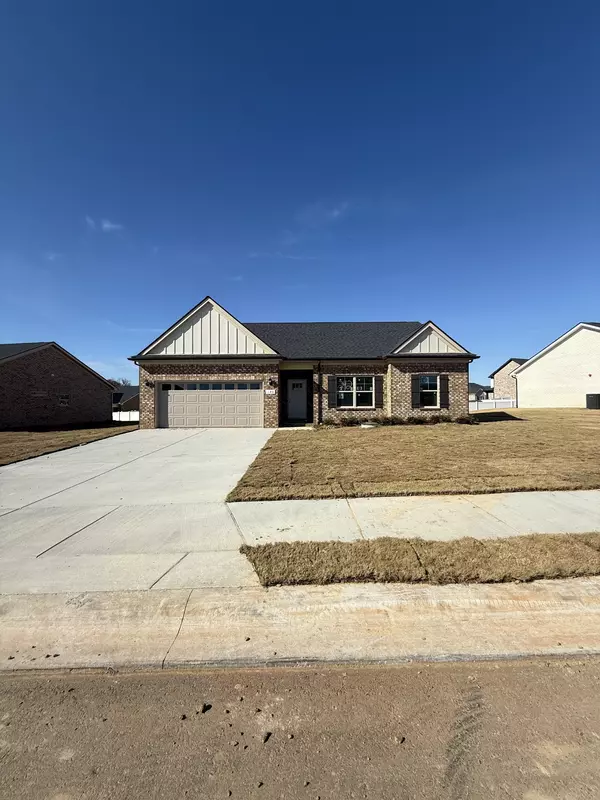 180 Watershed Court, Ashland City, TN 37015