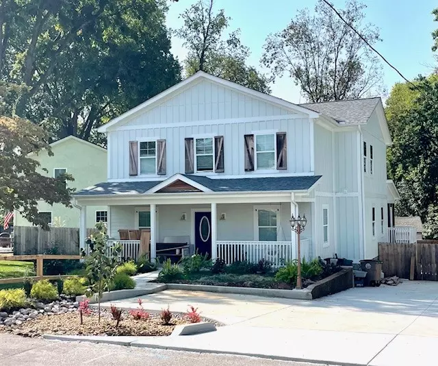 Nashville, TN 37215,2711 Sharondale Ct