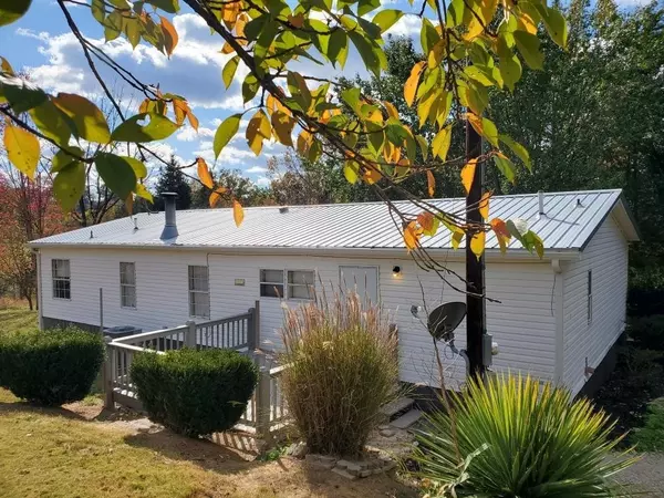 Belvidere, TN 37306,2990 Vanzant Bend Rd