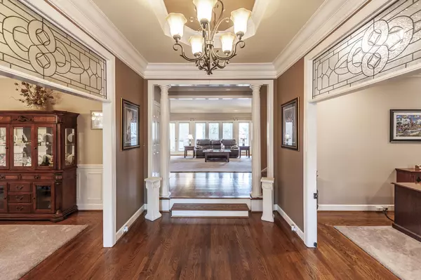 135 N Country Club Dr, Hendersonville, TN 37075