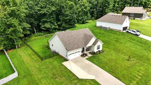 Dickson, TN 37055,115 Laken Ln