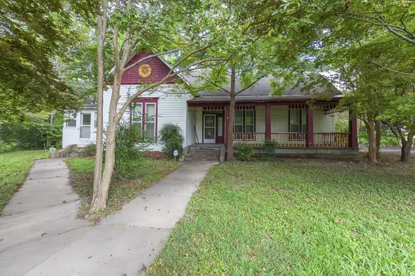 109 Burns St #S, Alamo, TN 38001